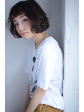 ミラバイグリーン(Mira by green) Ash grayge アンニュイShort bob#1