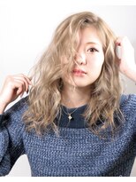 ダブル アンダーバー サロン(W_SALON) ホワイトベージュ♪