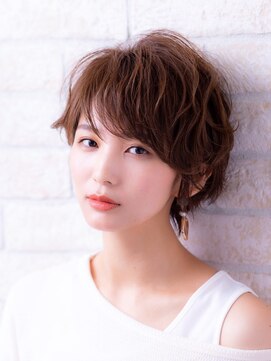 エルデ ナインズ ヘアー スタンド 川口店(elde 9's HAIR STAND) 簡単スタイリング,フォギーベージュ,耳かけ[川口/川口駅]