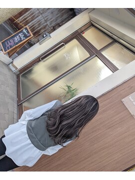 ラルム(LaRmE) 王道ホワイトハイライトカラー