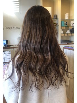 ジッカジッカ(Jicca Zicca) ナチュラルベージュカラー