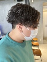 エリマ 調布(elima)&nbsp;波巻きスパイラル/ツイストスパイラル/刈り上げ/センターパート