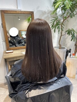 ロア インターナショナル 新宿店(LoA International) まろやかブラウン