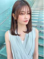 ロンド アンブル 四条烏丸(Lond ambre) 透明感溢れるシアーベージュ×シースルーぱっつんバング