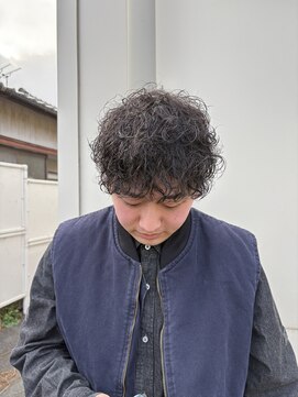 ウォルク(WOLK) 強めスパイラル×マッシュスタイル