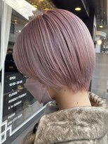 カムジーヘッドカミノウラ(COMEGHEAD KAMINOURA)&nbsp;ピンクベージュ丸みショートボブマッシュショートくびれショート