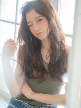 オーガスト ヘア ネイル(AUGUST hair nail) ナチュラルロングパーマ