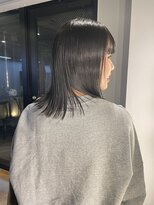 20代30代寒色系カラーシースルーバンク艶感ストレート透明感