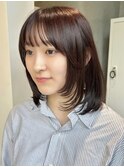 顔まわりレイヤー　レイヤーカット　ミディアムレイヤー
