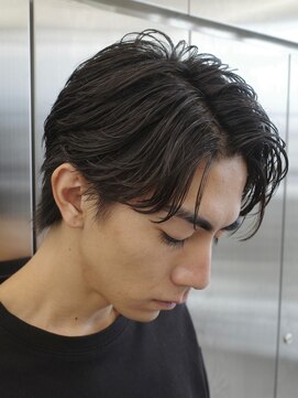 レタッチ バイ フィフス 銀座(RETOUCH by fifth) 乾かしただけでキマるニュアンスパーマセンターパート