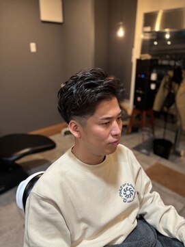 ザ ブライト バーバー(The BRIGHT BARBER) 強めニュアンスパーマ×フェードショート