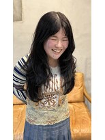 オムズ(OM's)&nbsp;レイヤーカット/小顔/イメチェン/ロングレイヤー/前髪