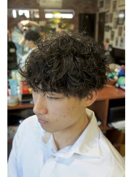 ヴェナ(VeNA) マッシュパーマ