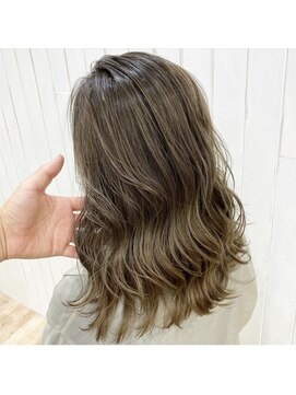 ループ(LOOP) ハイライトグレージュ