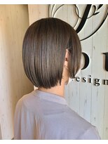 イコウヘアデザイン(icou hair design)&nbsp;束感ミニボブ×ライトグレージュ