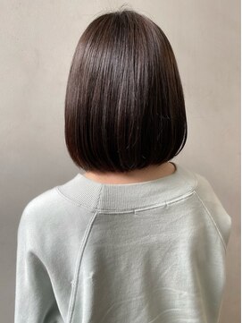 ネオリーブルカ 御茶ノ水店(Neolive Luca) 長めのボブスタイル