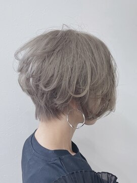 ダンクレスト(Daan Crest) 【ミルクティーベージュ】