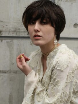 エヌアンドエー 草加店(N&A) 大人ガーリー・モードヘア・ハイライト・ショートヘア#草加