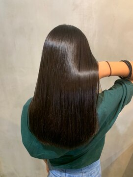 ルフレ 新宿本店1st(Reflet) 黒髪/艶ロング/髪質改善オリジナルトリートメント