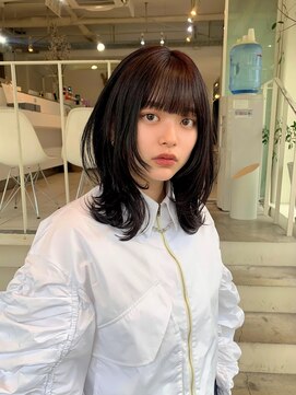 アクアオモテサンドウ(ACQUA omotesando) ◇小顔になれるミディアムウルフ