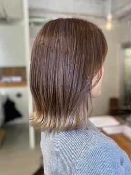 コエ 元町 石川町 (Koe.) エンドカラー/裾カラー/グレー/ブリーチあり[元町/石川町]