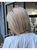 切りっぱなしボブ、ルーツカラー