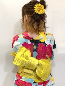 トータルビューティーサロン ディーグレース(TotalBeautySalon D.Grace)の写真/夏のイベントにオススメ♪浴衣の着付けはD.Graceにお任せ！プロの技で着崩れせず過ごせるから安心◎