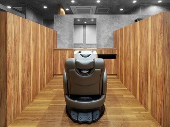 バーバークエスト(BARBER QUEST)の写真/【平日21時まで受付可能！】仕事帰りでもOK◎アットホームな雰囲気でゆったりとした時間をご提供します＊