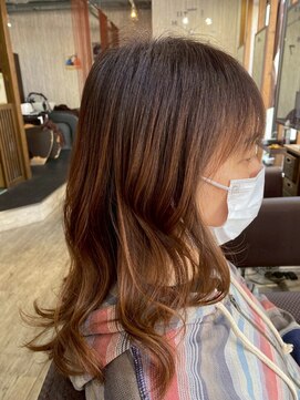 ビーチェ 小岩(Bice) ふんわりレイヤー×大人可愛いミディアムウェーブ