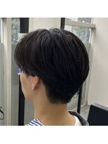 フイ 恵比寿(Hui)&nbsp;センターパート/ナチュラルヘア
