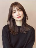 セミロングレイヤー+くびれ巻き