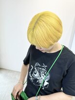 ユウル 横浜(juhl.)&nbsp;イエローブリーチダブルカラーハンサムショートレイヤーカット