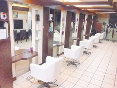 WIN Premium Salon 【ウィン　プレミアムサロン】