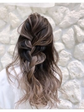 モアナ バイ ヘッドライト 沖縄東崎店(Moana by HEADLIGHT) moana