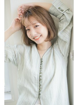 ウォークヘアーリリィ(Walk hair lily) 大人かわいいワンカールボブ×シースルーバング