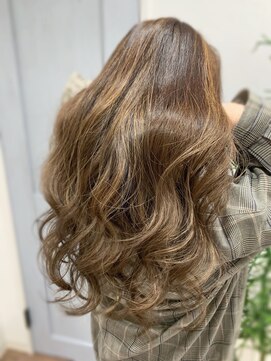 オリオリビューティーサロン(Oli-Oli beauty salon) ブラウンベージュカラーカット