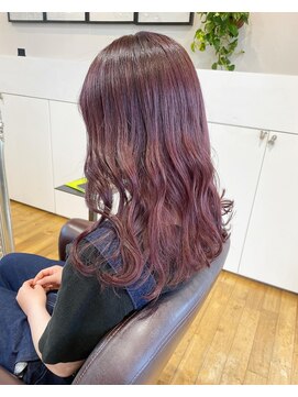 ルッツ(Lutz. hair design) ピンクブラウン【千代田彩夏】