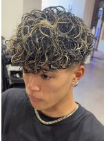 サロン ド ロイ(Salon de Roi)&nbsp;スペインカール外国人風スパイラルパーマ　神戸パーマ職人