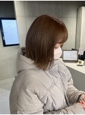 ミディアムボブ/シースルーバング/ベージュカラー