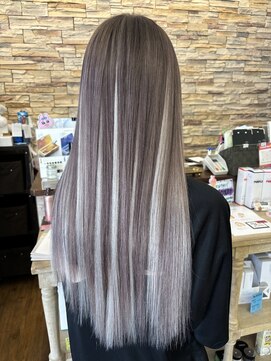 フリーク つくば店(FREAK) ホワイトミルクティグレージュ