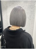 切りっぱなしボブミニボブぱつっとボブハイトーンボブ/シルバー
