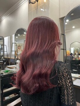 ルクスバイアフィナー(Luxo by Afinar) 艶髪髪ピンクカラー