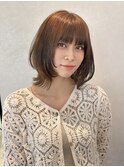ナチュラルベージュ_ボブウルフ_レイヤーカット_暖色