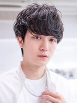 エフエム 渋谷(FM)&nbsp;束感モテるツーブロックセンターパートニュアンスパーマ