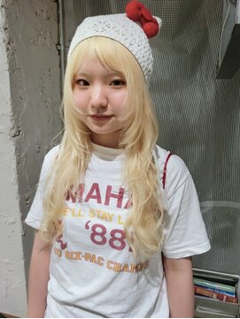 ノラ シブヤ(NORA) シャギーレイヤーハッシュカットハイレイヤーウルフカット