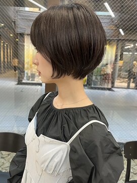 ミィ 表参道(mee.) ショート/ショートボブ/ショートヘア/ショートカット/