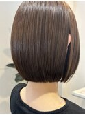 30代40代大人可愛い切りっぱなしボブモカベージュ
