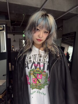 ギークス(GEEKS) 【GEEKS渋谷】ロングレイヤー/デザインカラー/冬カラー/前髪あり