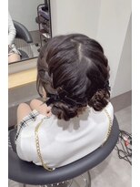 モナルダ(Monarda) 10代20代30代/ヘアセット/結婚式/パーティ【岡山】