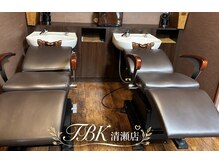 美容室ティービーケー 清瀬店(TBK)の雰囲気（アルカリ除却/トリートメントには軽めのマッサージ付いてます！）